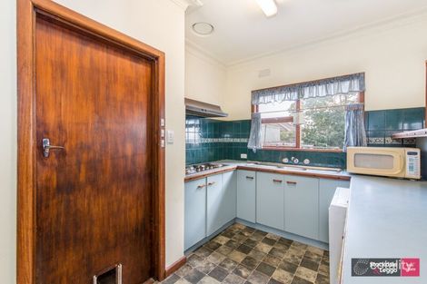 Property photo of 28 Wolseley Grove Bell Post Hill VIC 3215