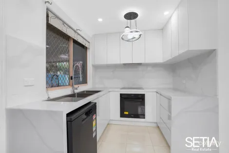 Property photo of 31 Golding Drive Glendenning NSW 2761