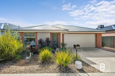 19 Tarrnook Dr, Strathfieldsaye, VIC 3551