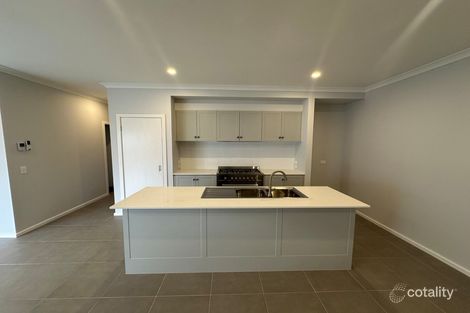 Property photo of 115 St Arnaud Road Eynesbury VIC 3338