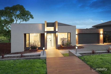 62 Sugarloaf Dr, Macleod, VIC 3085