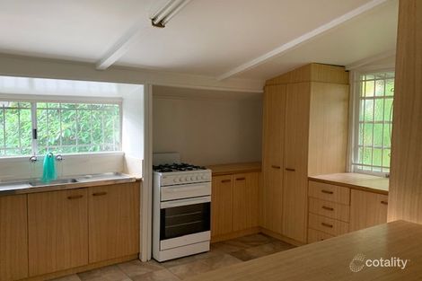 Property photo of 6 Oxford Place Shorncliffe QLD 4017