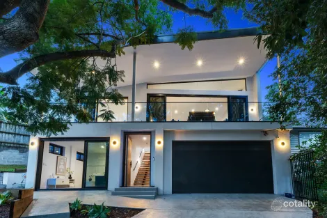 5 Raphael Dr, Hornsby Heights, NSW 2077