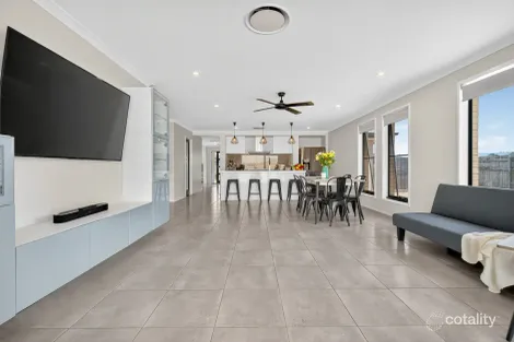 Property photo of 7 Arthur Court Dayboro QLD 4521