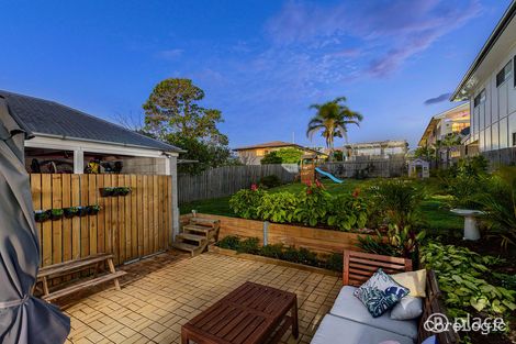 Property photo of 27 Tenth Avenue Coorparoo QLD 4151