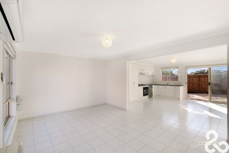Property photo of 11/23 Kelvin Grove South Morang VIC 3752