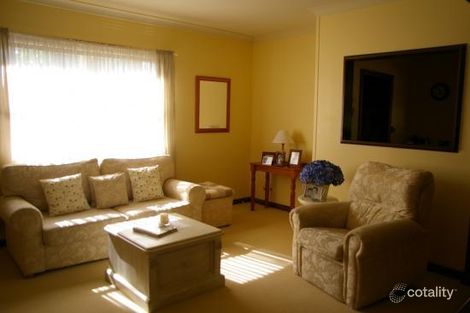 Property photo of 10 Inala Crescent Calala NSW 2340