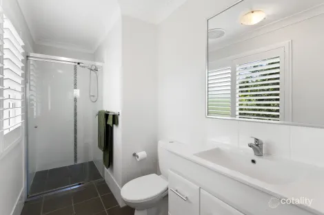 Property photo of 6/10 Veronica Court Kallangur QLD 4503