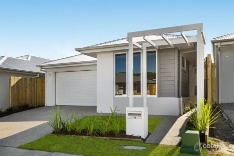 Property photo of 10 Argentia Circuit Morayfield QLD 4506