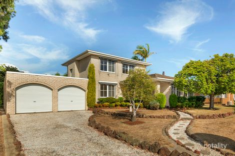 Property photo of 17 Netherby Avenue Wheelers Hill VIC 3150