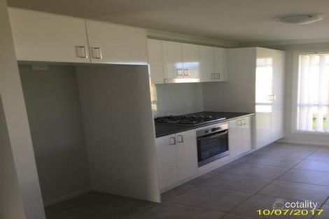 Property photo of 30 Chestnut Avenue Gillieston Heights NSW 2321