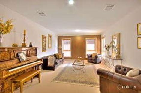 Property photo of 39 Marriott Drive Keysborough VIC 3173