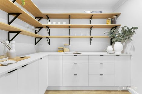 Property photo of 5 Mackay Place Burleigh Waters QLD 4220