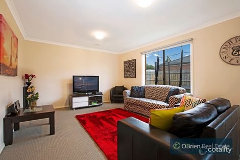 Property photo of 43 Thwaites Road Pakenham VIC 3810
