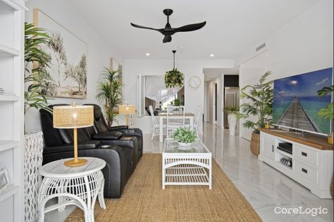 Property photo of 4105/5 Harbour Side Court Biggera Waters QLD 4216