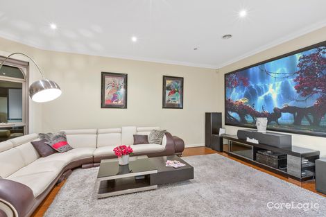 Property photo of 29 Nepean Way Taylors Hill VIC 3037