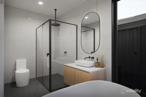 Property photo of 2 Auriel Way Valley View SA 5093