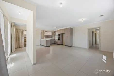 Property photo of 1/109 Rubicon Street Sebastopol VIC 3356