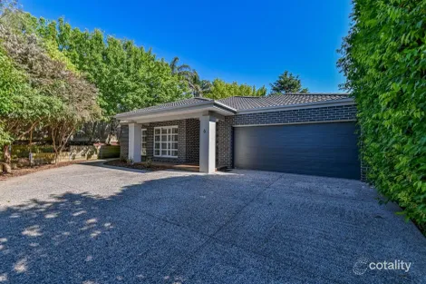 6 Grand View Ave, Croydon, VIC 3136