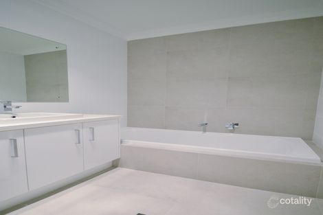 Property photo of 39B Halland Way Westminster WA 6061