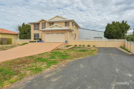 27 Bowden Fletcher Dr, Narromine, NSW 2821