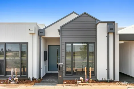 9 Callaway St, Mambourin, VIC 3024