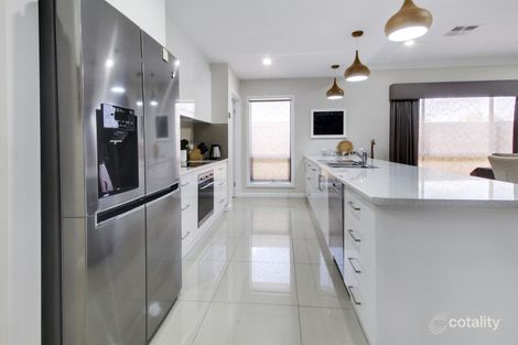 Property photo of 8 Eyre Street Loxton SA 5333