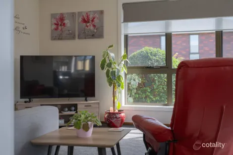 Property photo of 1/6 Berrigan Road Miandetta TAS 7310