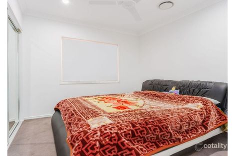 Property photo of 24 Tambor Crescent Pallara QLD 4110