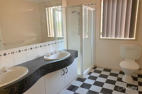 Property photo of 3 Purcell Crescent Roxburgh Park VIC 3064