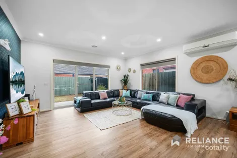 Property photo of 5 Montana Drive Werribee VIC 3030