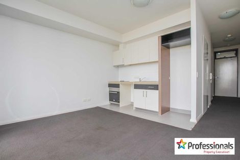 14/20 Signal Tce, Cockburn Central, WA 6164