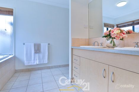 Property photo of 1 Stokes Green Pakenham VIC 3810