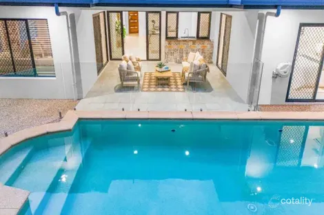 Property photo of 20 Tyrconnell Crescent Redlynch QLD 4870