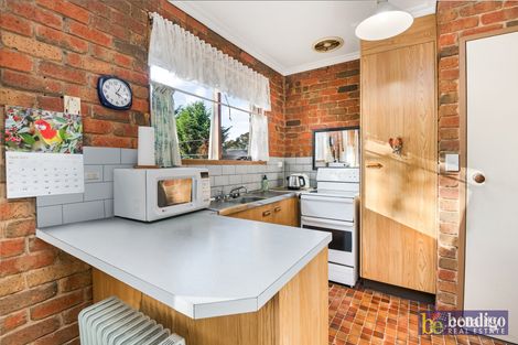 Property photo of 2/4 Collins Street Kangaroo Flat VIC 3555