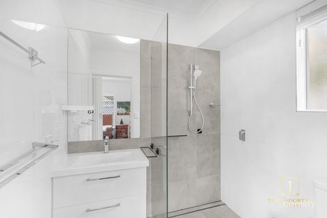 Property photo of 6 Moojeeba Way Trinity Park QLD 4879