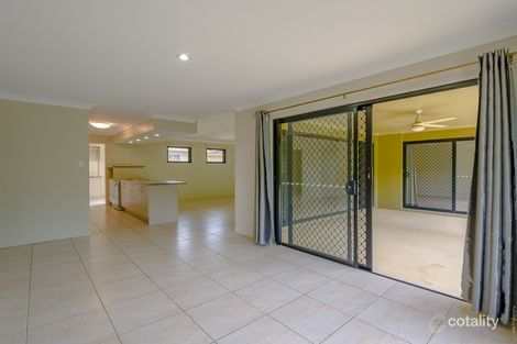 Property photo of 30 Seaway Parade Toogoom QLD 4655