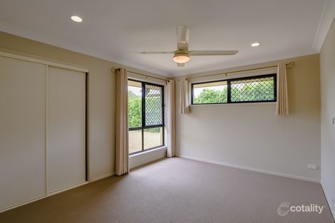 Property photo of 30 Seaway Parade Toogoom QLD 4655