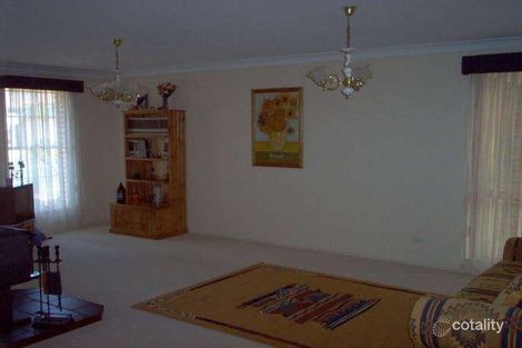 Property photo of 5 Centennial Park Court Wattle Grove NSW 2173