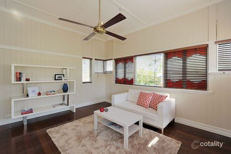 Property photo of 36 Armstrong Road Cannon Hill QLD 4170