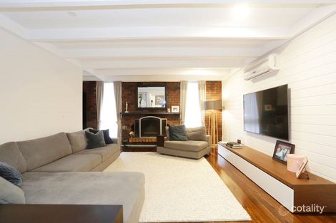 Property photo of 16 James Street Ringwood VIC 3134