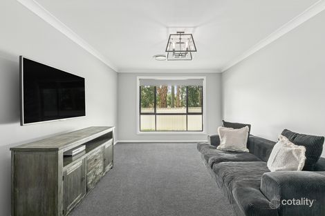 Property photo of 3 Meillon Close Metford NSW 2323