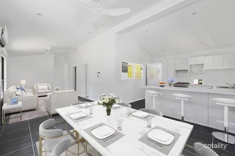 Property photo of 17 Eggins Close Arrawarra NSW 2456
