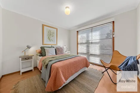 Property photo of 52 Longford Crescent Coolaroo VIC 3048