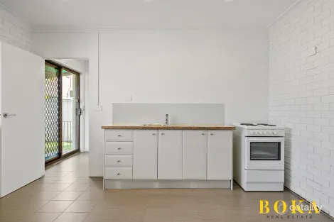 Property photo of 15 Wyalong Close Wakeley NSW 2176