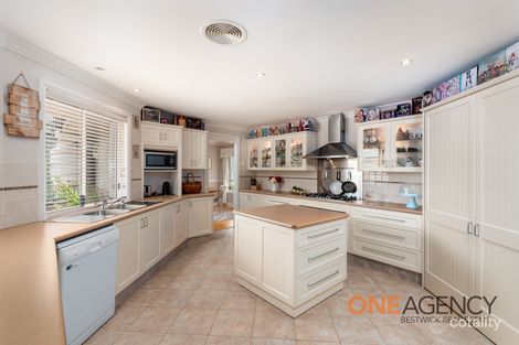 Property photo of 30 Emerald Drive Kelso NSW 2795