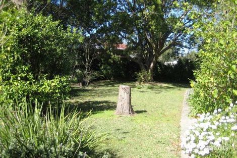 Property photo of 141 Prince Edward Drive Dapto NSW 2530