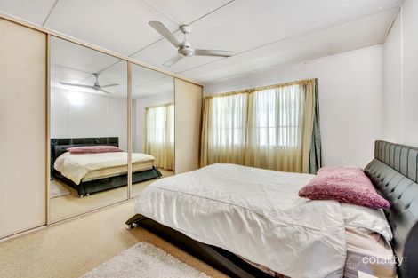 Property photo of 18 First Avenue Beachmere QLD 4510
