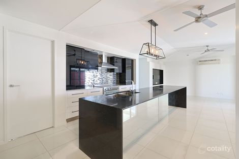 Property photo of 5 Flemington Road Emerald QLD 4720