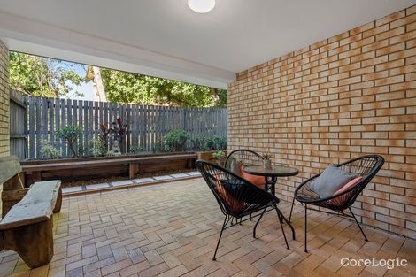 Property photo of 2/53 Bellevue Avenue Gaythorne QLD 4051